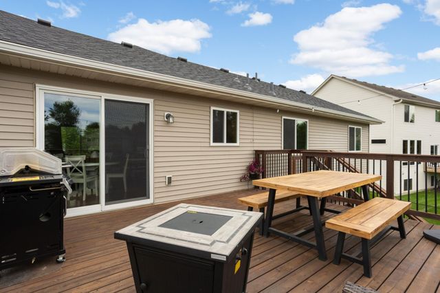 19824 Embers Avenue, Farmington, MN 55024