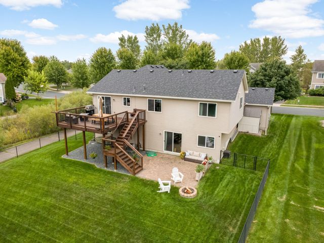 19824 Embers Avenue, Farmington, MN 55024
