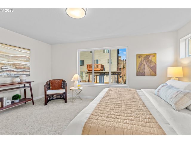 12923 Nw RAMONA Ln, Portland, OR 97229