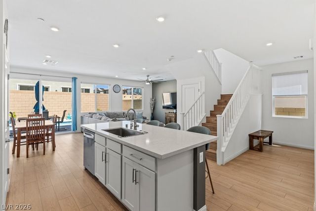 852 Benning Street, Henderson, NV 89011