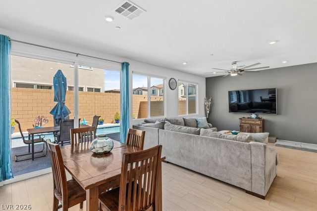 852 Benning Street, Henderson, NV 89011