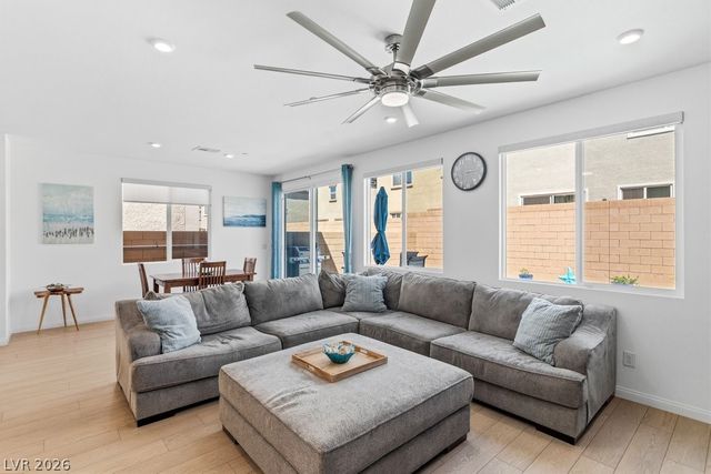 852 Benning Street, Henderson, NV 89011