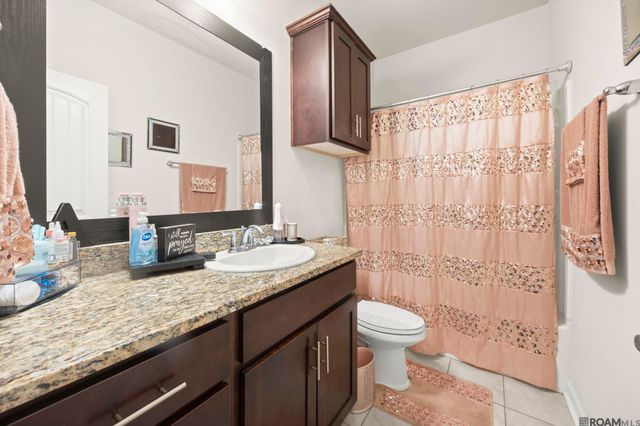 21326 Hayfield Dr, Zachary, LA 70791