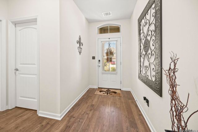 21326 Hayfield Dr, Zachary, LA 70791