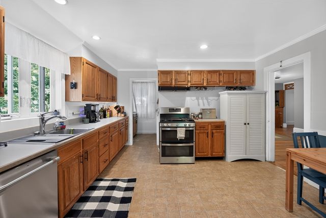 207 N Central St, East Bridgewater, MA 02333