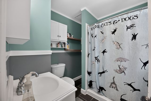 207 N Central St, East Bridgewater, MA 02333