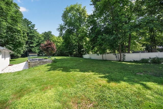 207 N Central St, East Bridgewater, MA 02333