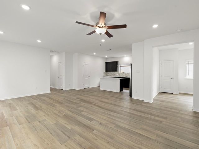 513 Yellow Ribbon, Jarrell, TX 76537