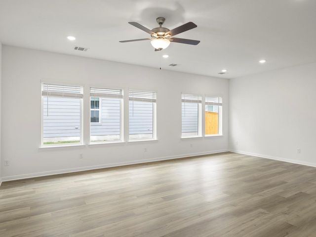513 Yellow Ribbon, Jarrell, TX 76537