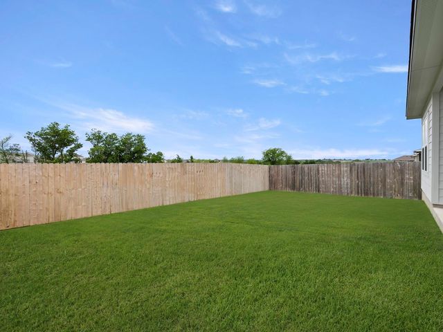 513 Yellow Ribbon, Jarrell, TX 76537