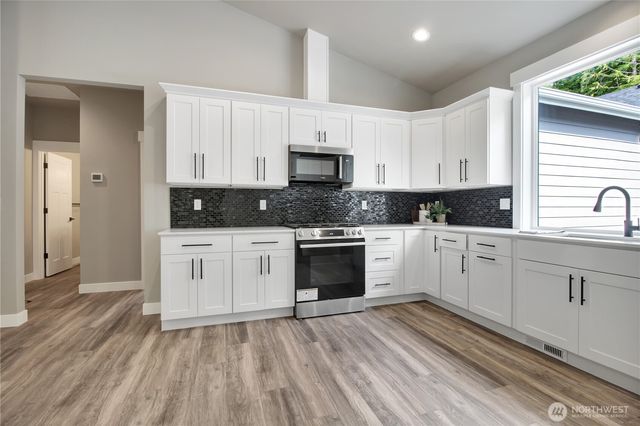 30732 419th Avenue NE, Arlington, WA 98223