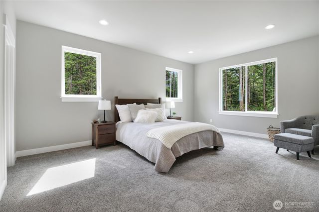 30732 419th Avenue NE, Arlington, WA 98223