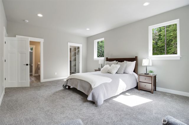 30732 419th Avenue NE, Arlington, WA 98223