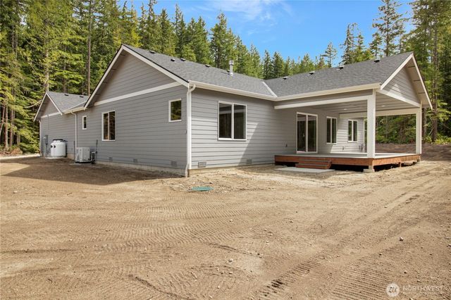 30732 419th Avenue NE, Arlington, WA 98223