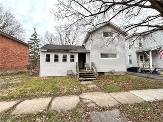 49 Holley Street, Auburn, NY 13021