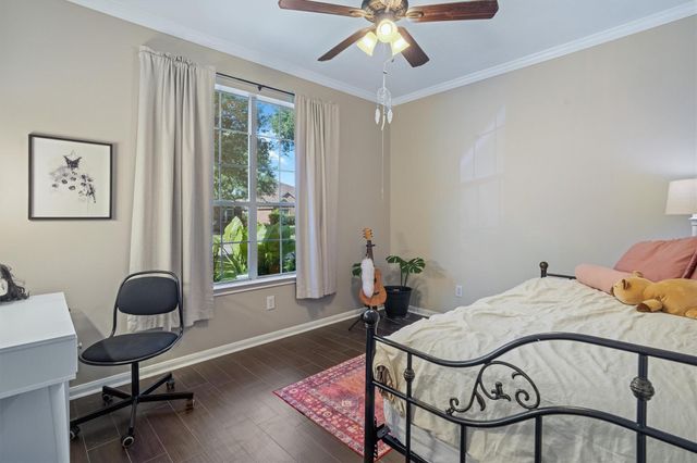 4512 Waverly Canyon Lane, League City, TX 77573