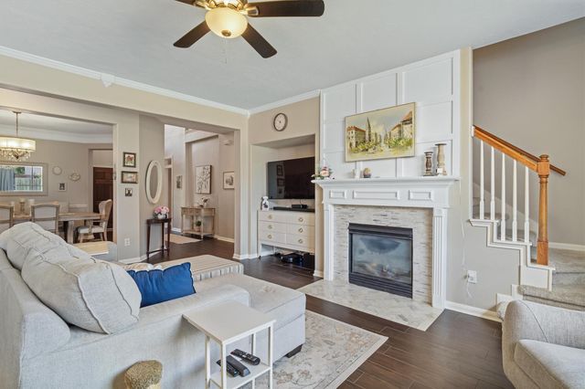 4512 Waverly Canyon Lane, League City, TX 77573