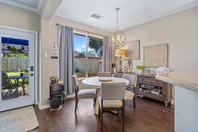 4512 Waverly Canyon Lane, League City, TX 77573