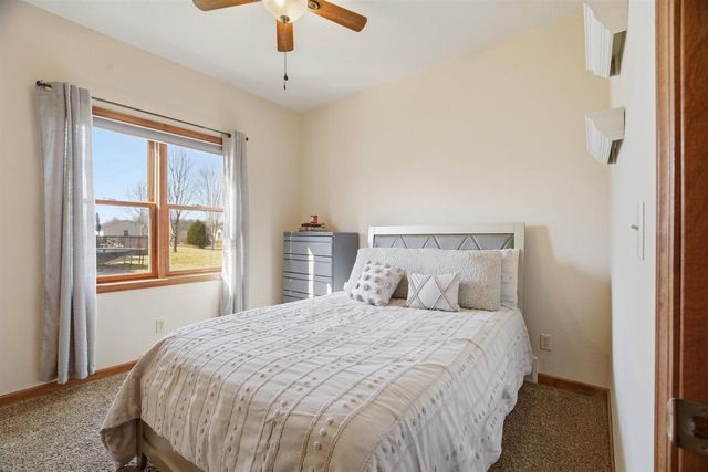 N9581 HARTFORD LANE, Appleton, WI 54915