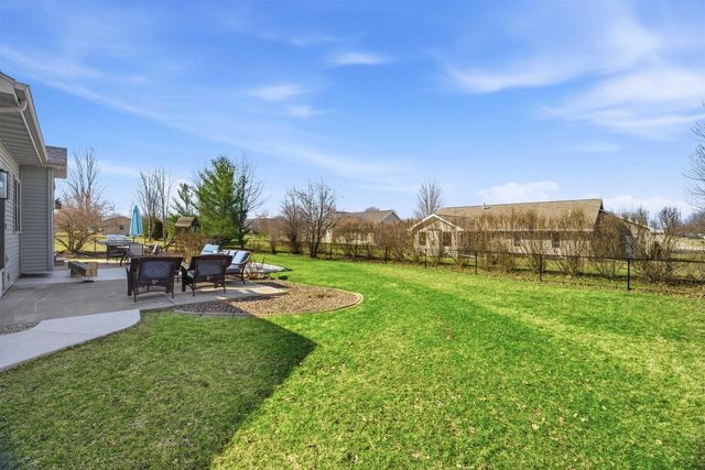 N9581 HARTFORD LANE, Appleton, WI 54915