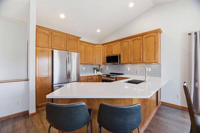 N9581 HARTFORD LANE, Appleton, WI 54915