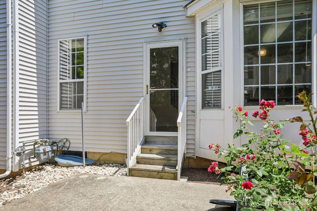 5 Schlottfeld Lane, Parlin, NJ 08859