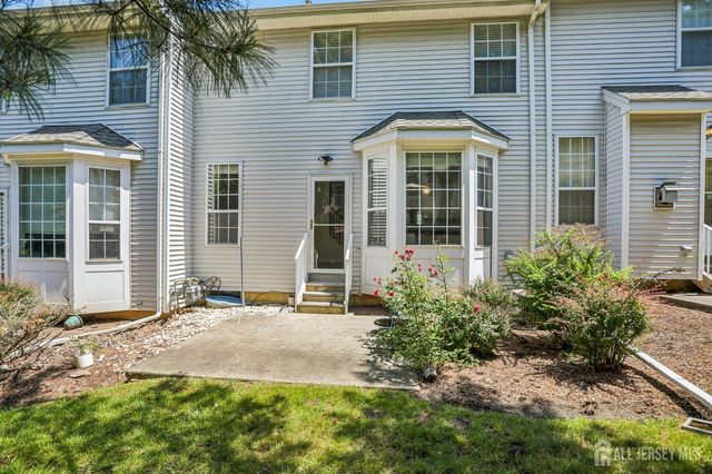 5 Schlottfeld Lane, Parlin, NJ 08859