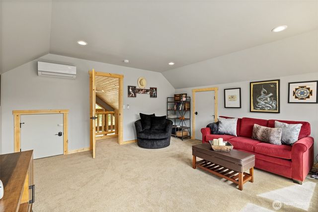 330 Rockberry Loop, Ronald, WA 98940