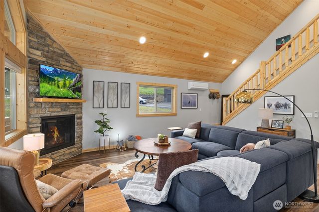 330 Rockberry Loop, Ronald, WA 98940