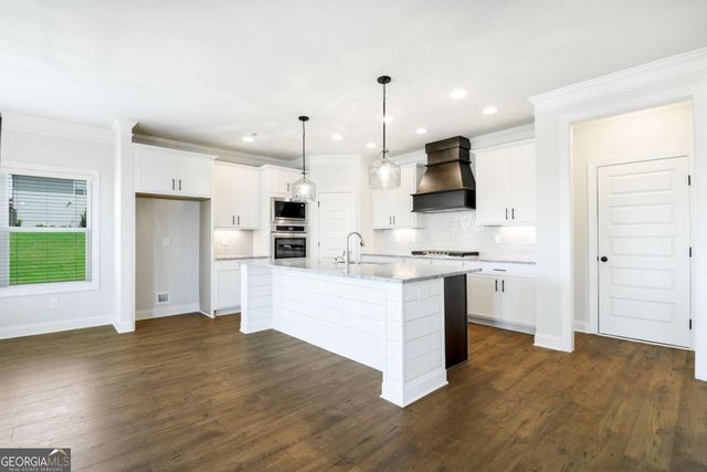 901 Calgary Court, Winder, GA 30680