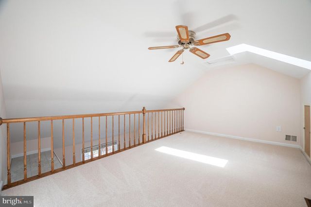 9433 WILLIAM KIRK LN, Burke, VA 22015