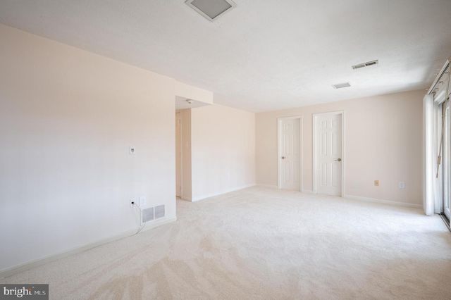 9433 WILLIAM KIRK LN, Burke, VA 22015