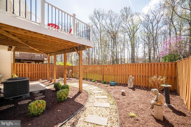 9433 WILLIAM KIRK LN, Burke, VA 22015