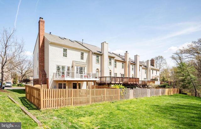 9433 WILLIAM KIRK LN, Burke, VA 22015