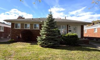 24655 Willowby Avenue, Eastpointe, MI 48021