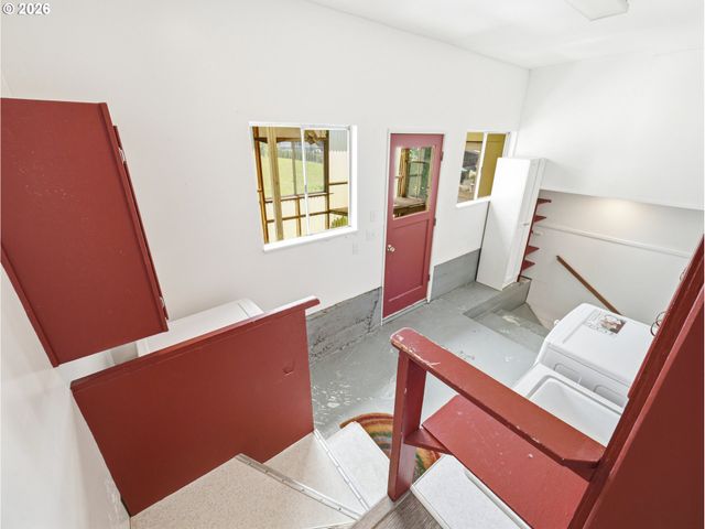 4724 Se THIESSEN Rd, Milwaukie, OR 97267