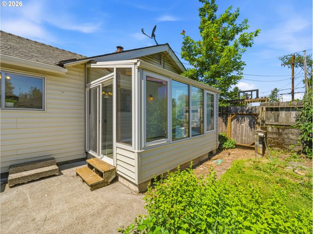 4724 Se THIESSEN Rd, Milwaukie, OR 97267