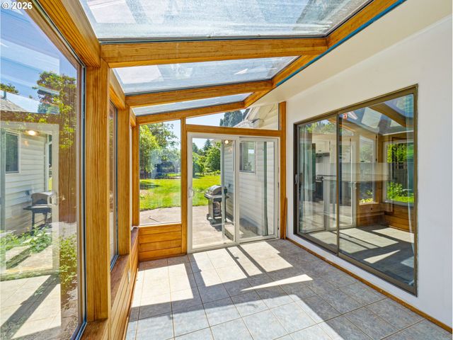 4724 Se THIESSEN Rd, Milwaukie, OR 97267