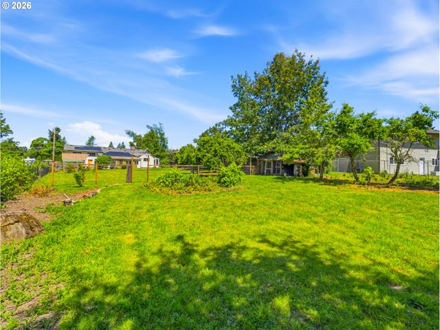 4724 Se THIESSEN Rd, Milwaukie, OR 97267