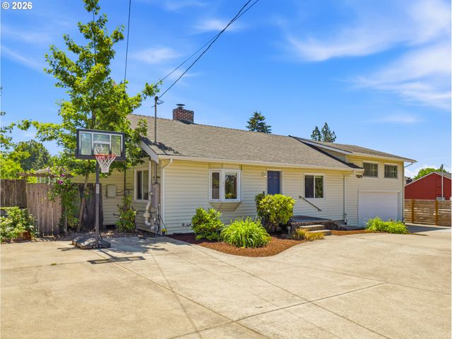 4724 Se THIESSEN Rd, Milwaukie, OR 97267