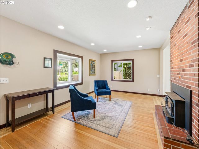 4724 Se THIESSEN Rd, Milwaukie, OR 97267