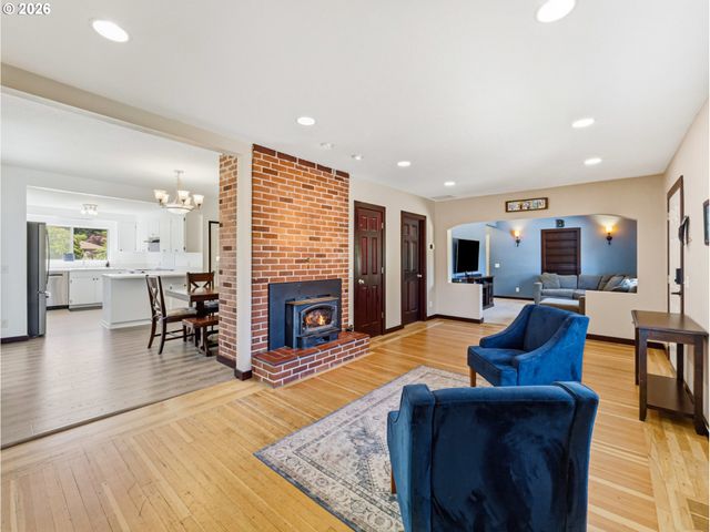 4724 Se THIESSEN Rd, Milwaukie, OR 97267