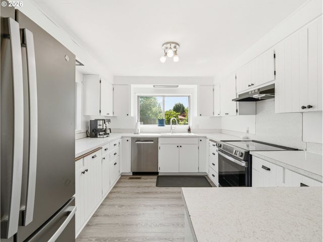 4724 Se THIESSEN Rd, Milwaukie, OR 97267