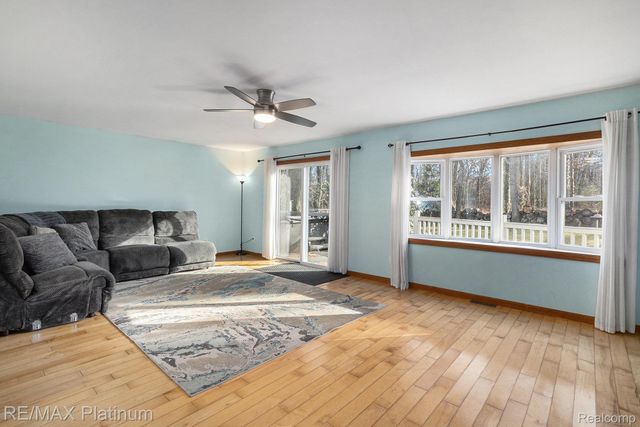 4653 Webberdale Drive S, Rose Township, MI 48442