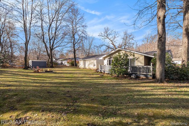 4653 Webberdale Drive S, Rose Township, MI 48442