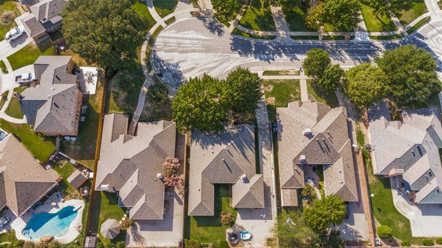 1500 Forest Meadows Court, Bedford, TX 76021