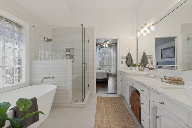 1500 Forest Meadows Court, Bedford, TX 76021