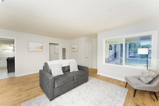 666 Via Pacheco, San Lorenzo, CA 94580