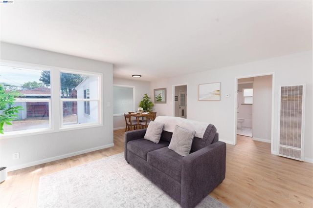 666 Via Pacheco, San Lorenzo, CA 94580