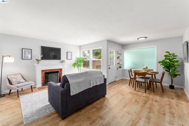 666 Via Pacheco, San Lorenzo, CA 94580